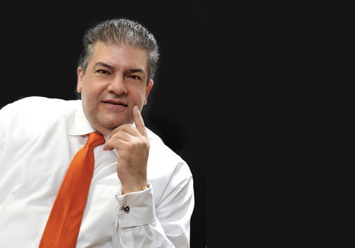 LEADING PROPERTY EXPERT -
CEO of Property Investment firms
Passionate Property ENTREPRENEUR