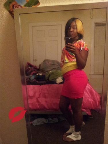wineeee!!!!! EVERYBODY SHOULD KNW ME !!!!
