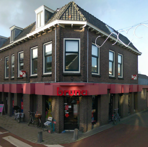 Bruna Winkel in het hart van Maarssen Dorp !