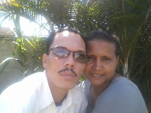 homem maduro,serio, casado,feliz,cristão com muito orgulho,pastor na assebleia de Deus, amante da biblia...