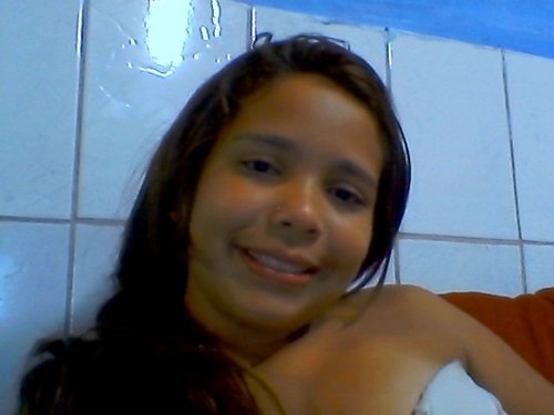 é algu mais q a distançia,que esse amor e a tristesa sabemos q isso n vai nos separa!!!....