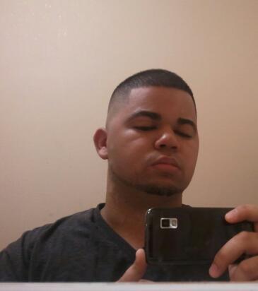 damnitsomar's profile picture. 