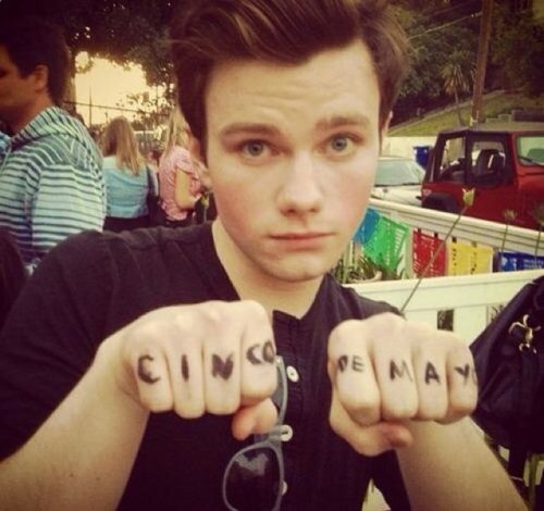 chriscolfer568's profile picture. I love @DorkDarren he makes me smile.I play Kurt on Glee. Yes my voice sounds like this.Me and Darren has a lilttle girl named Belle we found her on our steps.