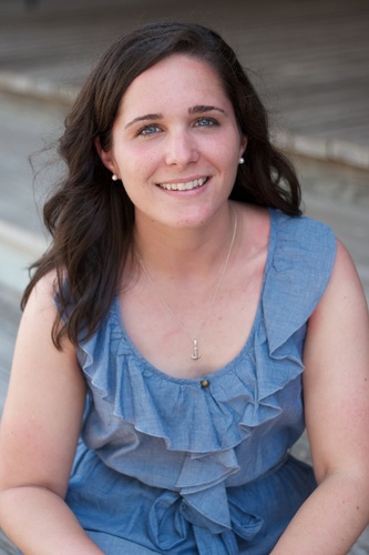 laraegrantham's profile picture. anchored in ATX. reflecting provision in the storms and protection in the stills.