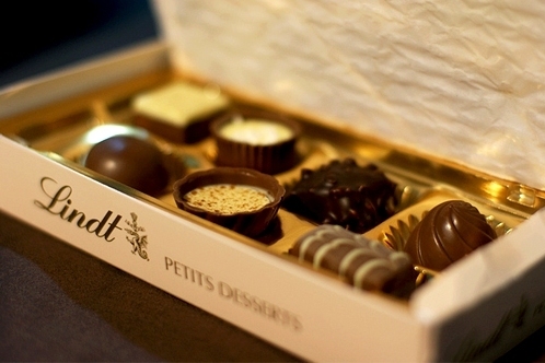 Lindt_chocolat's profile picture. petits desserts