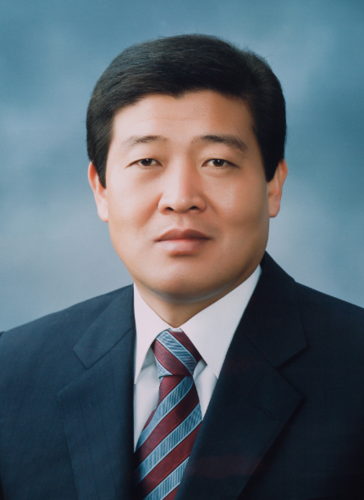 psi9500's profile picture. Monsieur le President de la Coree ReUmfiee! Park sang il. Going my way.