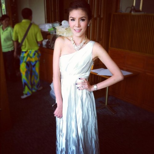 Fhm_Takkatan's profile picture. FHM girl next door 2011 , TV host living@home (nation channel) men's club (true 69)