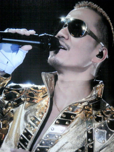 rin_1424's profile picture. EXILE、コナンくん　大好き～(´▽｀)♪♪　てゆーか　あいしてる♥　EXILE、コナンくん好きな人♥♥　仲良くしてくださーい♥♥