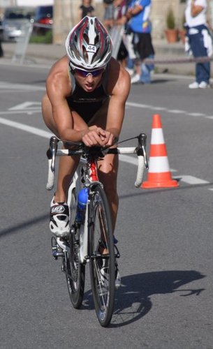 Entrenadora del Equip TRI-4.40, un equip de triatló de la ciutat de Lleida. https://t.co/dhonFgo4As