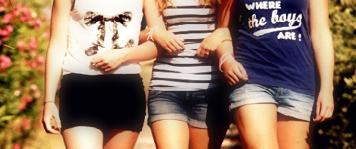 Since 04-05-2012 x 
voor de leukste tweets. 
Zie je die follow knop ? 
Druk er dan op .