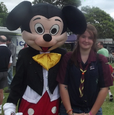 marykatebrayne's profile picture. lover of music and self expression...love bvb, one direction, faraway stables and most screamo bands /3