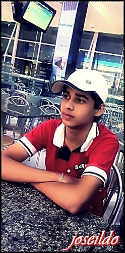 Chamo de virtude adorar Deus, ajudar e amar todos os nossos semelhantes e buscar o bem fazer sempre que se possa.

*.*     Joseildo