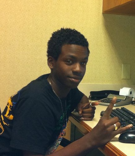 DevlopmentAy's profile picture. 