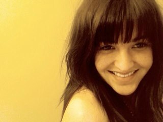 heyvrae's profile picture. Insert pretentious crap about myself...here.