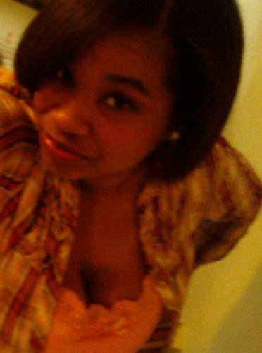 I #FollowFollowFollow Backk Sooo #FollowFollowFollow MHEEE! Heyyy! Rapee DaT Follow Button For Mhee (^___^)