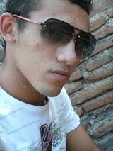 Caminhei sem DEUS não obtive tudo, hoje caminho com DEUS e achei o que gostaria conforto, tranqüilidade e paz