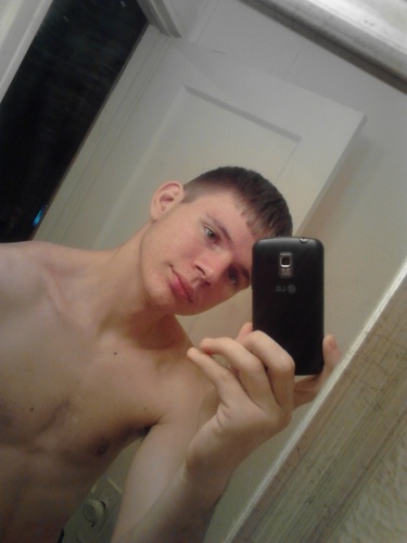 McM_Chris14's profile picture. Official twitter page of #Christian_McMahan