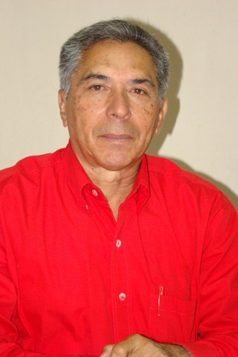 Educador. Comprometido con el proceso revolucionario. De una fe profunda en la propuesta del Socialismo del siglo XXI.