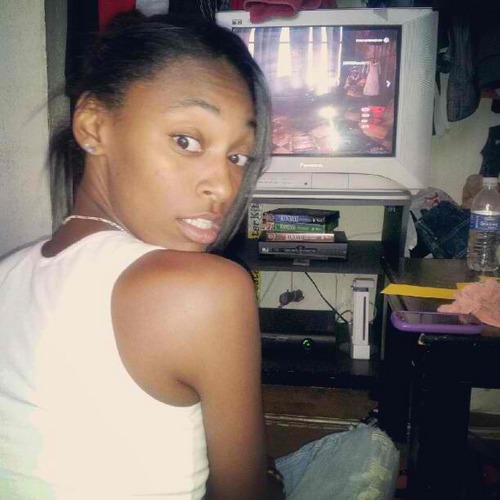 JackssKiddo's profile picture. ...Excuse Me While I Kiss the Sky. Follow My aaRrr.Ohh.Dee @TFLyHEARTLESS #WabbitSeason 8)