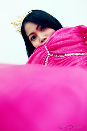 nonpolarme's profile picture. semi-normal.