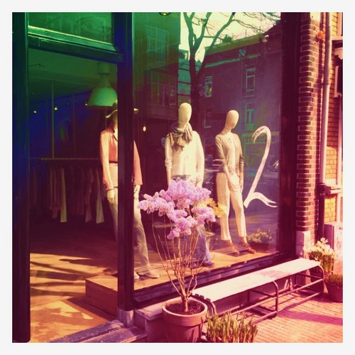 2_store's profile picture. http://t.co/Qw6iOWDy4a