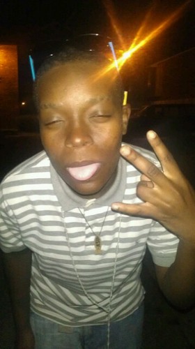 Sherwood  sexy as stud &&I go bi da name reno but ur bitch say 911 Wen I make her cum lol tmi .....follow me