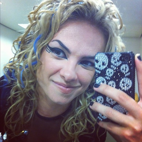 Não sou a maior & nem a melhor Fã , mais o amor que eu sinto por você é ÚNICO & VERDADEIRO @Lua_Blanco