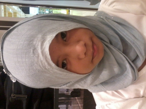 Hye..I'm Maisarah.. Follow Me..:Than I'll Follow U Back...:)...Youll Just Call Me Greysonnerry ok...;)..~Single Forever...