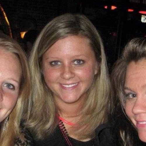 darsenaultt's profile picture. 