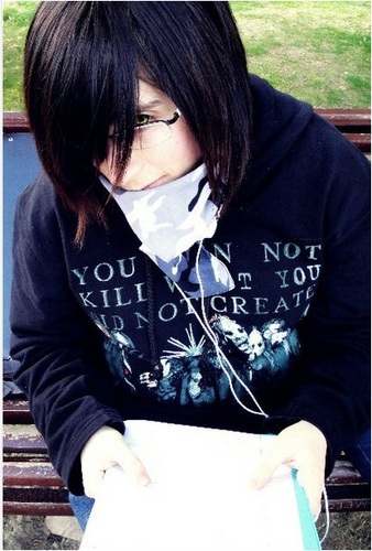 PaineKaZu's profile picture. Quiza la clave para ser verdaderamente libre sea, reir cuando puedas y llorar cuando lo necesites...