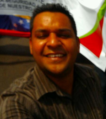 oswinpirela's profile picture. Conductor del programa TERTULIA GAITERA, Todo el año Gaita oswinpire@hotmail.com 0426-1676158