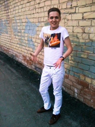 Pirozhina's profile picture. интеллигентное хамло;) ✌️