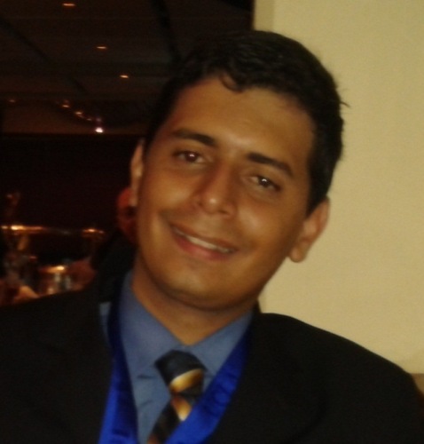 Ingeniero. Consultor. Investigador. Developer. Software Architech. Tan Venezolano como el Tequeños.