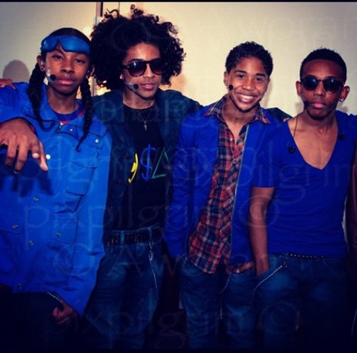 Mindless Behavior's official VA street team :D