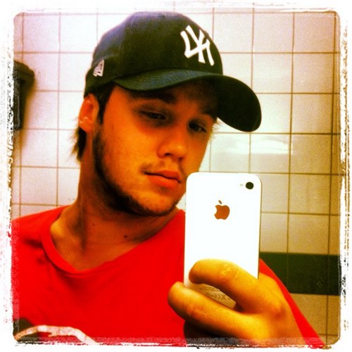 sebbanstian's profile picture. 