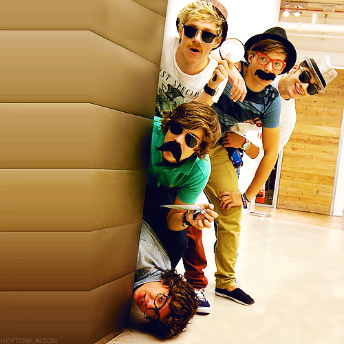 DIRECTIONER 4 EVER!! » Admon 1D « @luisaboni97 @mariacobosinger @Danni_Porras . * Vas Happenin * pin:230BAB27