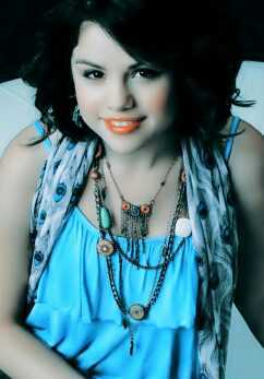 Its_AlexRusso's profile picture. Hey! I'm Alex !! I am a wizard. I have two bros: Max&Justin,my Mom Theresa Russo and my dad Jerry Russo! Mason, you're my world! (RolePlay)