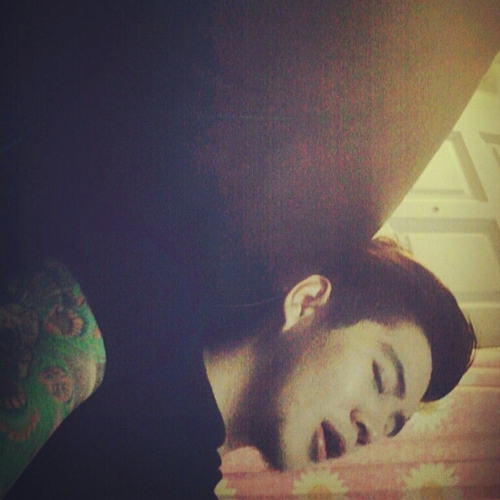 MeowChirps's profile picture. Paranormal lifeform.