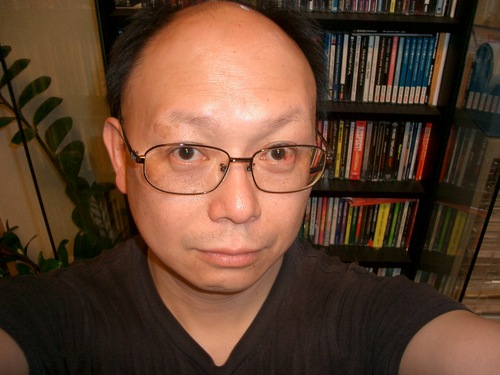 江戸川区で、税理士事務所を営んでいます。音楽は聴くだけですが、好きです、偏向しています。