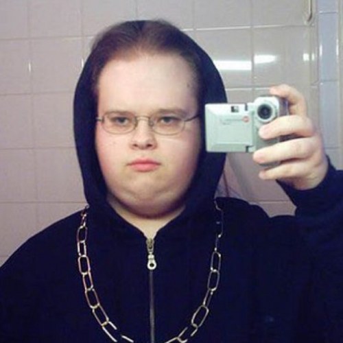 IShouldntButIDo's profile picture. Southern girl who likes to have fun, i lose my manners after five beers.
