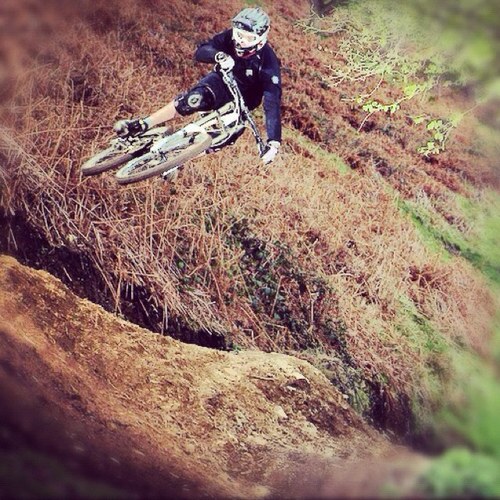 scott_barley's profile picture. Downhill racer! https://t.co/SgQxWDocQ1