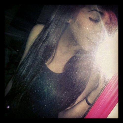 __kushprincess's profile picture. live, laugh, love &burn. that's all i do.