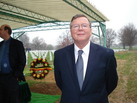 DouglasJordan3's profile picture. Former appellate litigator for a government agency/ consultant.  Law school, University of Virginia. College: Princeton.