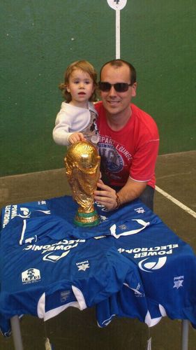 tono_aranda's profile picture. grandes hay muchos, enormes no tantos