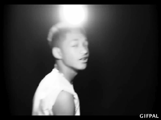 I love Lil Wayne, Eminem and young Jaden Smith ♥ @officialjaden  followed me on Mar 30 2011 and RT my pic Apr 4♥