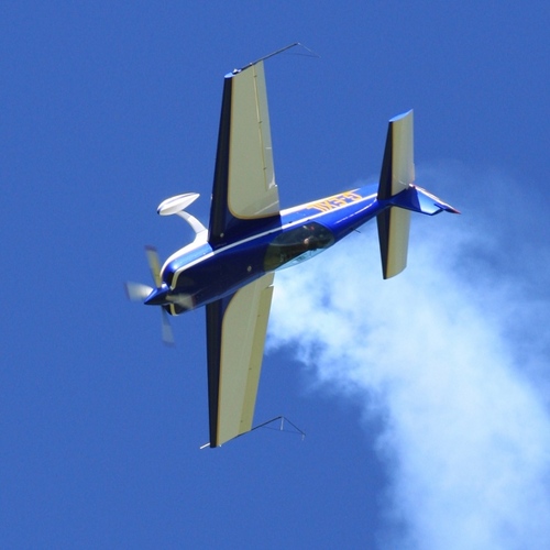 Display pilot, aerodynamicist, travel addict
Solo and formation aerobatic displays with the Global Stars team