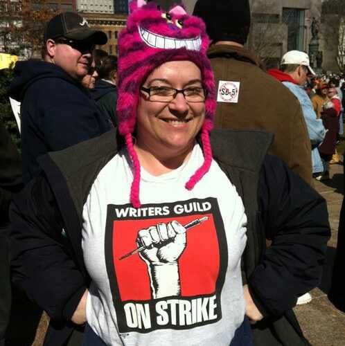 DivaDebulishus's profile picture. aka DivaDebulicious. Artistic/Cre8ive writer/performer CivilRights activist. Animal rescuer. Veteran. MentalCase. kind of a know-it-all