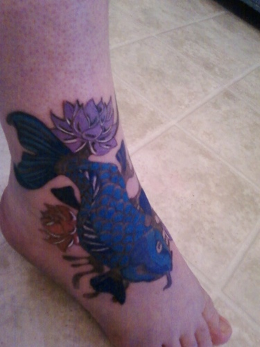 self employed tattoo artist