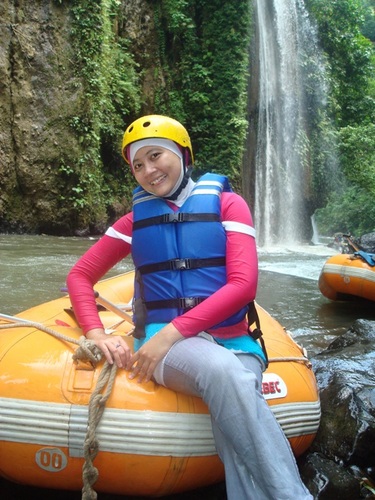 v33_RheeNa's profile picture. I'm a simple woman