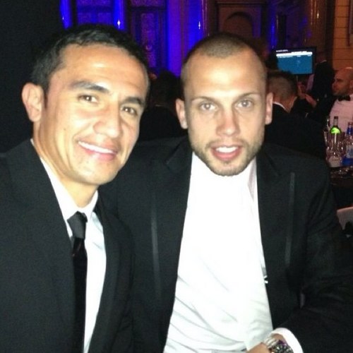 efc1983's profile picture. Sexy as fuk like lol